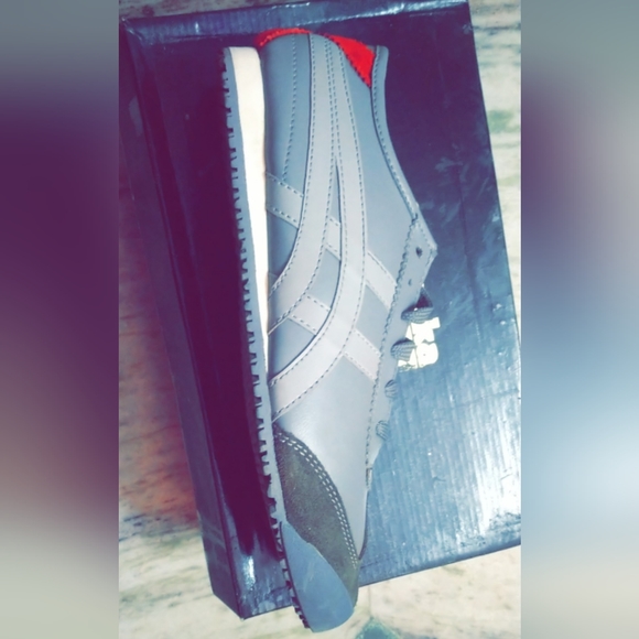 Onitsuka tiger size uk 7.5 (fits size 7 as well) - Picture 3 of 7